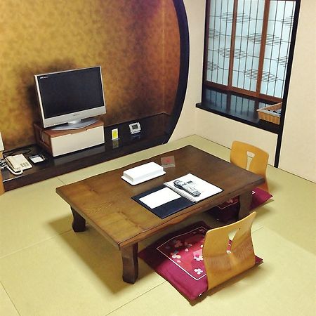 Plaza Fuyo Hotel Fukuoka  Zewnętrze zdjęcie